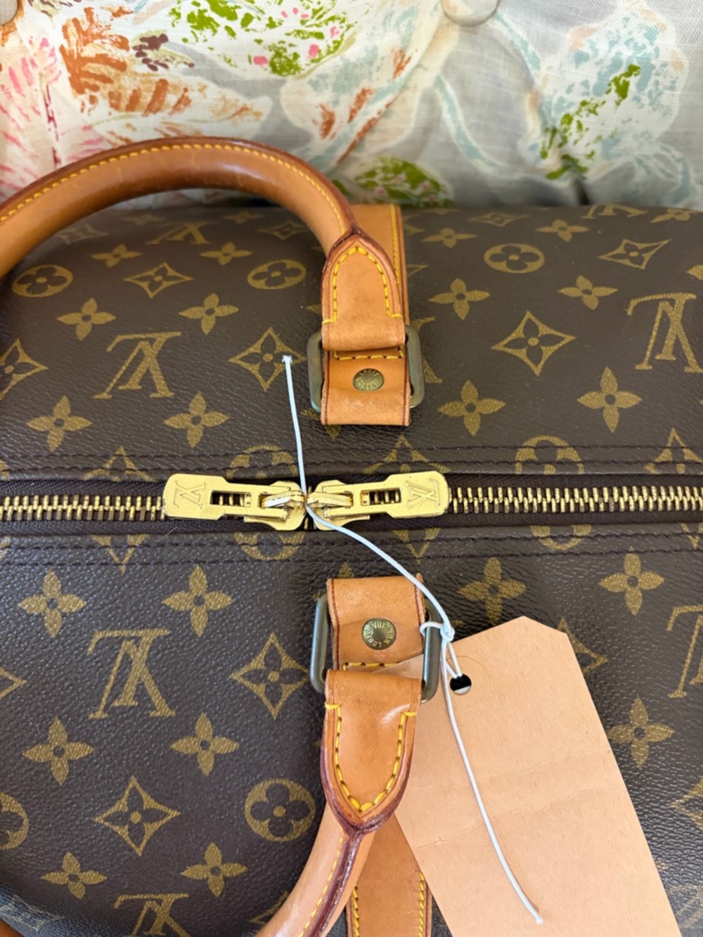 Louis Vuitton Monogram Canvas Keepall 55 Duffel Bag with Vachetta Trim - Picture 6 of 11